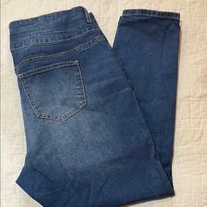Women's Skinny Jeans in Blue